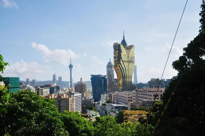 新澳门与香港天天免费精准大全2025详细解答、专家解析解释与落实